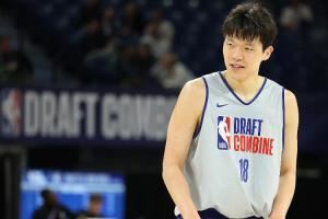 🤩杨瀚森在列！拓记：选秀前首次大型试训 都是潜在的首轮秀！