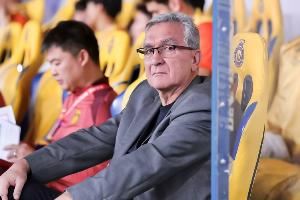 沪媒：国足粗糙、僵化、懦弱，半个月以上的集训到底练了什么？