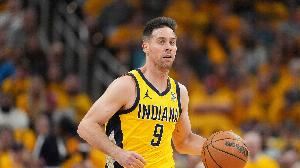 王猛：2-2打平可以更好欣赏两队 我们总可以更好 我爱麦康纳