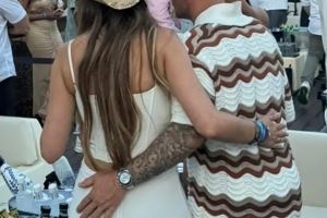 英媒：特里皮尔与两名金发女郎约会，其妻子已就婚姻问题咨询律师